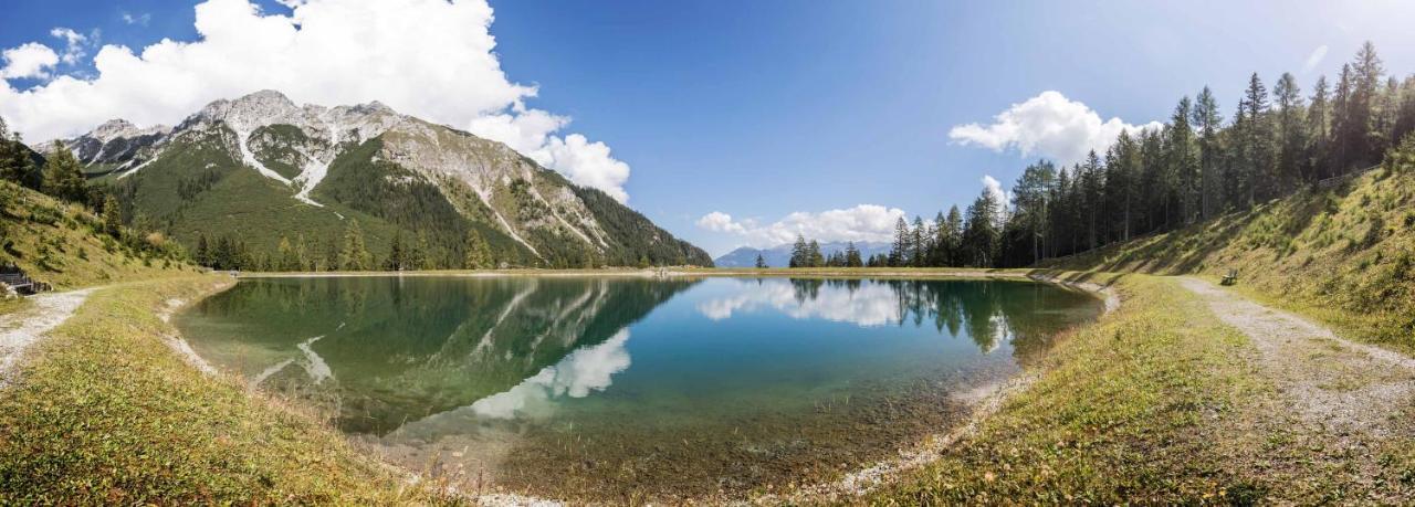 Berghotel Schlickeralm 1.616 M 富尔普梅斯 外观 照片